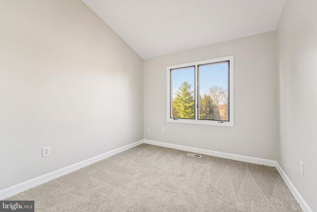 104 LANCEFIELD RD, Baltimore, MD 21209