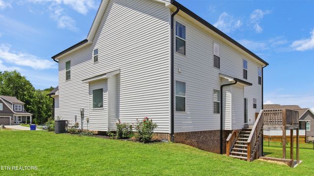 3153 NW Kinders Way, Cleveland, TN 37312