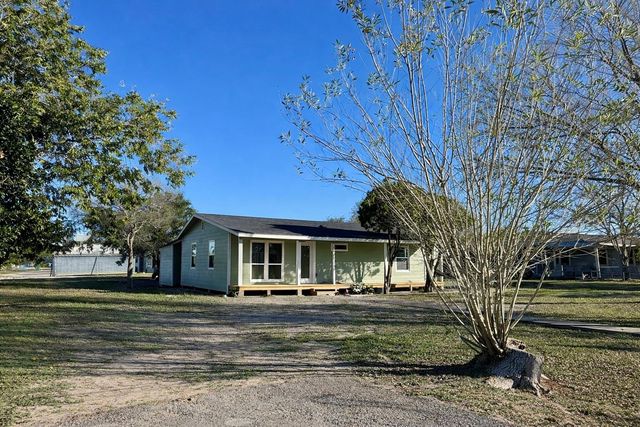 33213 Pfc Pablo T Dias Street, Santa Maria, TX 78592