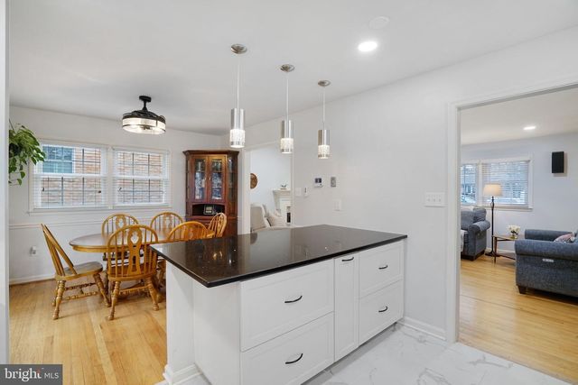 6125 BEECH TREE DR, Alexandria, VA 22310