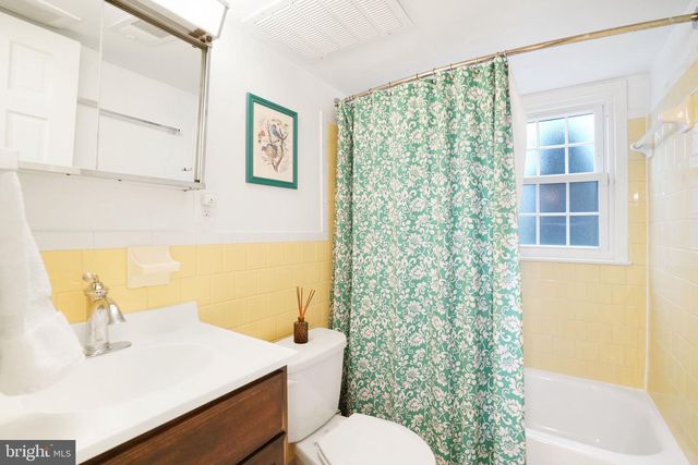 6125 BEECH TREE DR, Alexandria, VA 22310