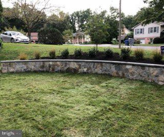 6125 BEECH TREE DR, Alexandria, VA 22310