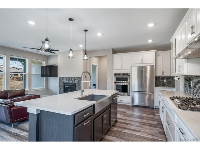461 Hideaway Ct, Castle Rock, CO 80104