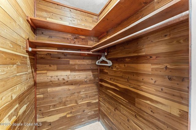 926 Santa Cruz Road, Cocoa Beach, FL 32931