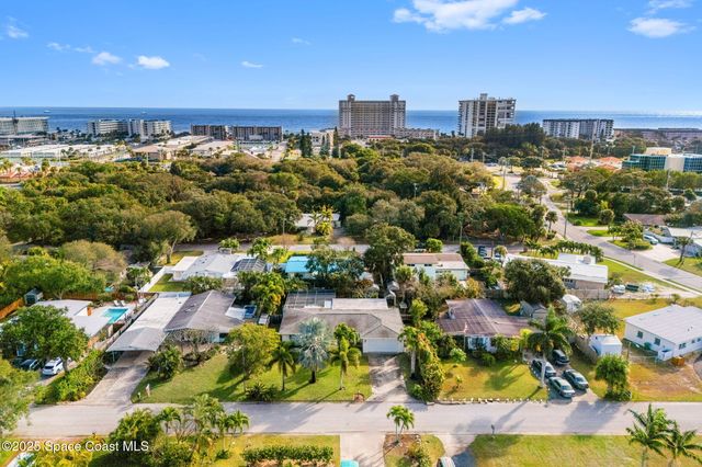 926 Santa Cruz Road, Cocoa Beach, FL 32931