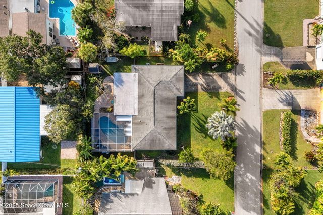 926 Santa Cruz Road, Cocoa Beach, FL 32931