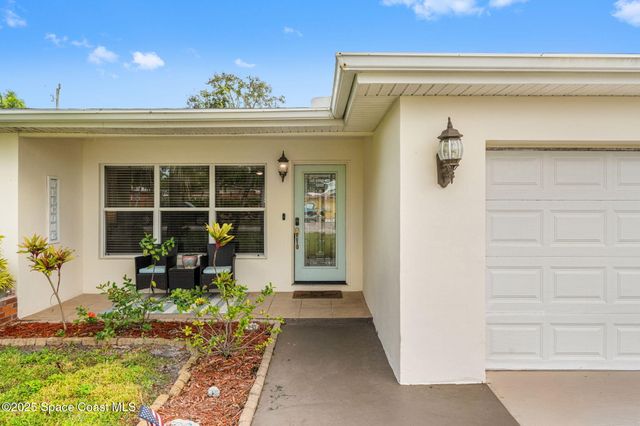 926 Santa Cruz Road, Cocoa Beach, FL 32931