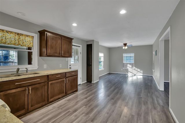 30703 Nichols Sawmill Road, Magnolia, TX 77355