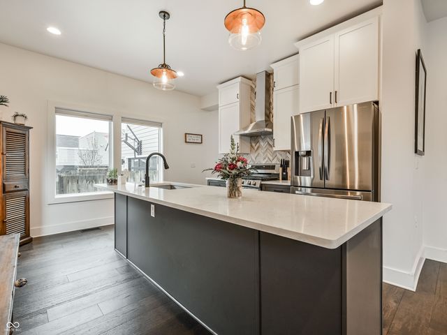 232 N Oriental Street, Indianapolis, IN 46202