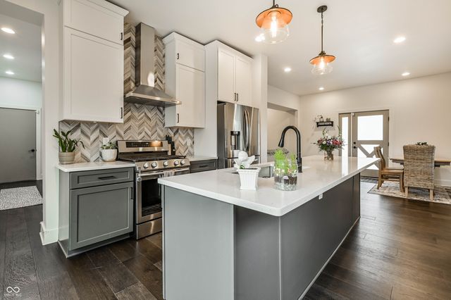 232 N Oriental Street, Indianapolis, IN 46202