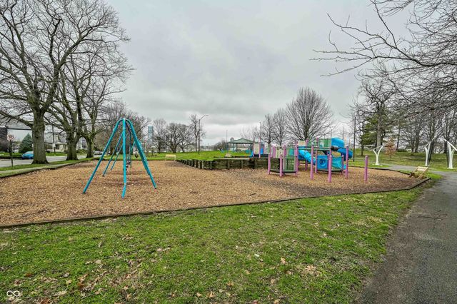 232 N Oriental Street, Indianapolis, IN 46202