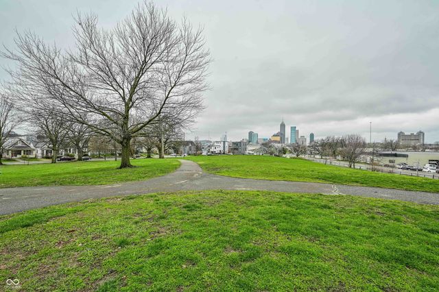 232 N Oriental Street, Indianapolis, IN 46202
