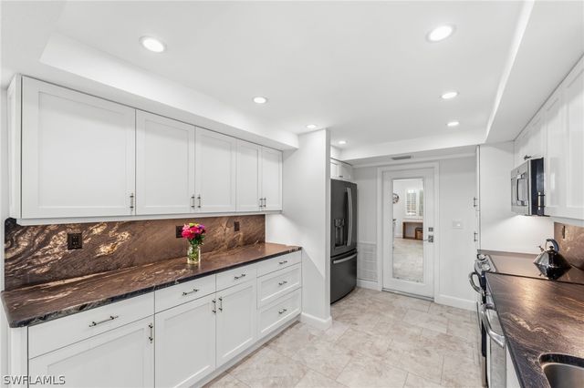 4772 West BLVD E102, Naples, FL 34103