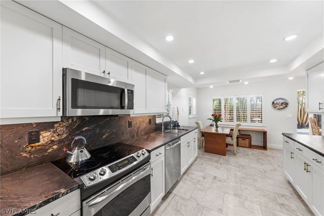 4772 West BLVD E102, Naples, FL 34103