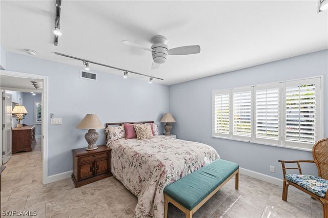 4772 West BLVD E102, Naples, FL 34103