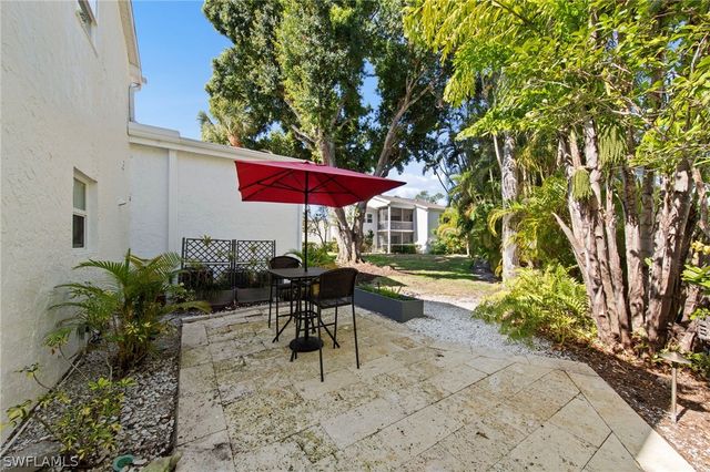 4772 West BLVD E102, Naples, FL 34103