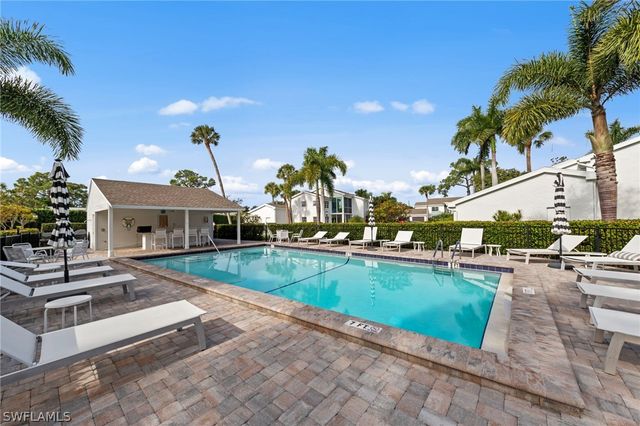 4772 West BLVD E102, Naples, FL 34103