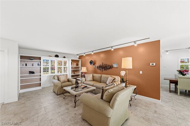 4772 West BLVD E102, Naples, FL 34103