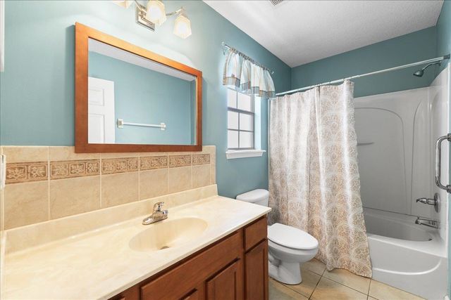880 E Red House Branch Rd, St Augustine, FL 32084