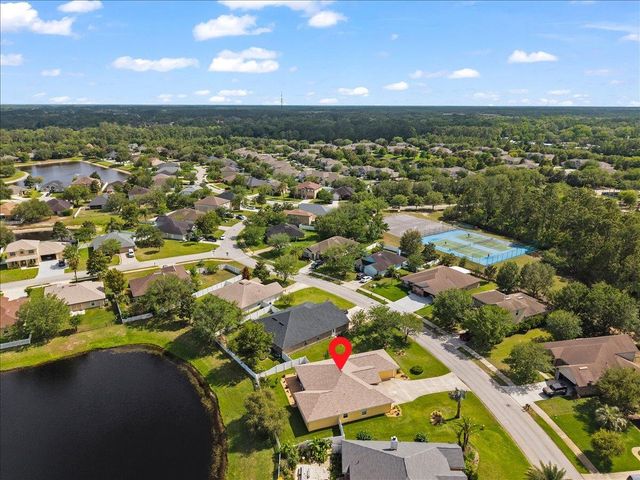 880 E Red House Branch Rd, St Augustine, FL 32084