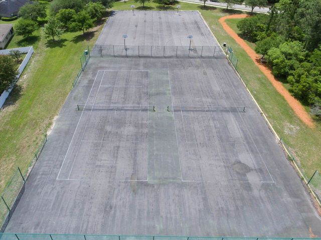 880 E Red House Branch Rd, St Augustine, FL 32084