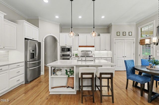 802 Landuff Court, Cary, NC 27519