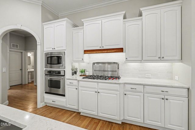 802 Landuff Court, Cary, NC 27519