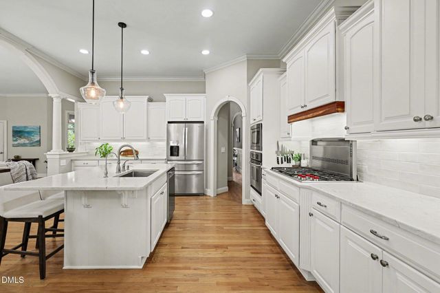 802 Landuff Court, Cary, NC 27519