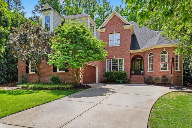 802 Landuff Court, Cary, NC 27519