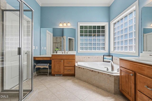 802 Landuff Court, Cary, NC 27519