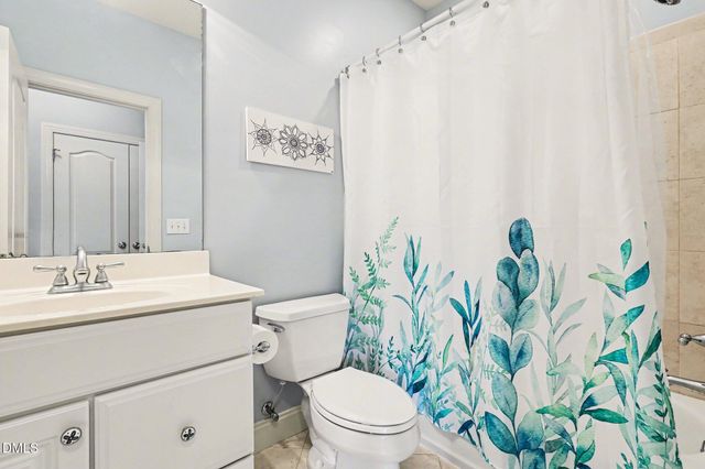 802 Landuff Court, Cary, NC 27519