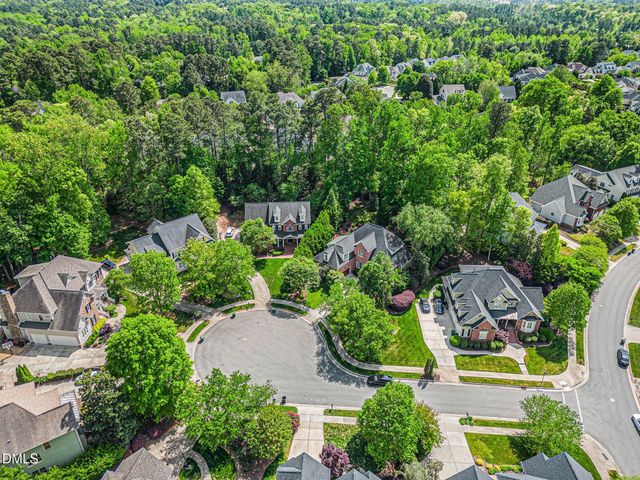 802 Landuff Court, Cary, NC 27519
