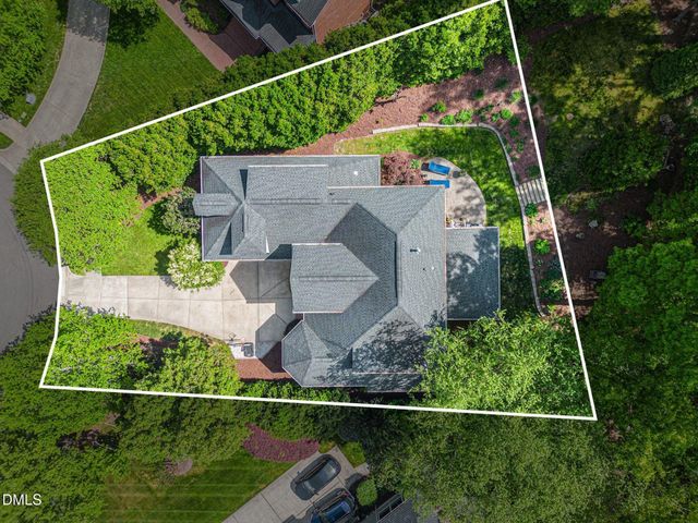 802 Landuff Court, Cary, NC 27519