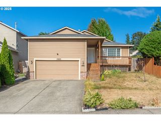 59893 ETHAN Ln, St Helens, OR 97051