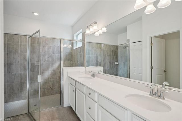 2445 Orchard ST, Naples, FL 34120