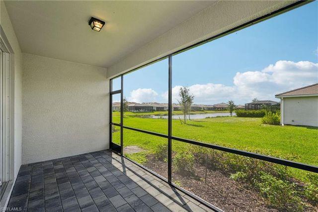 2445 Orchard ST, Naples, FL 34120