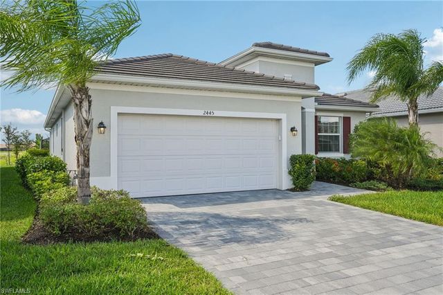 2445 Orchard ST, Naples, FL 34120