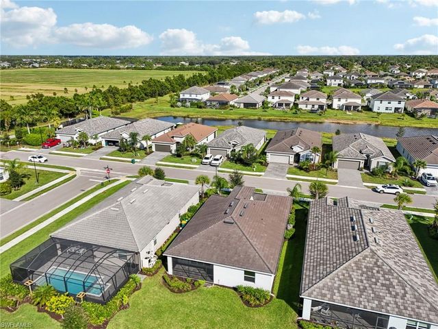 2445 Orchard ST, Naples, FL 34120