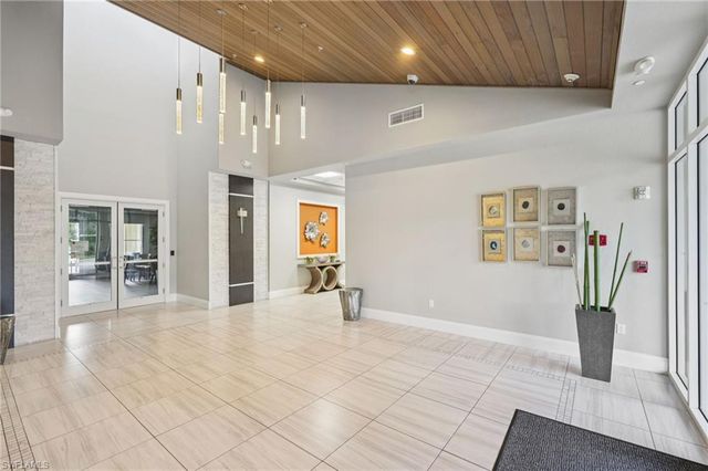 2445 Orchard ST, Naples, FL 34120