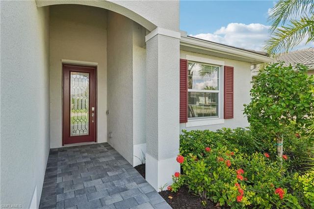2445 Orchard ST, Naples, FL 34120