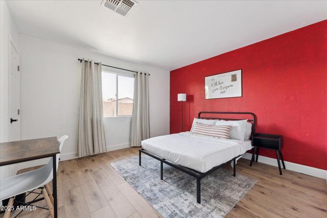 2739 E TAMARISK Avenue 1, Phoenix, AZ 85040