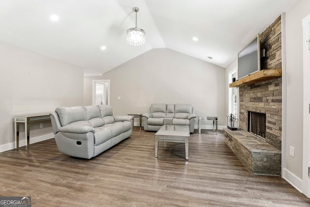 121 Churchill Court, Lagrange, GA 30241