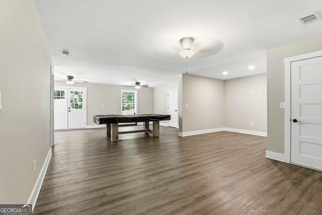 121 Churchill Court, Lagrange, GA 30241