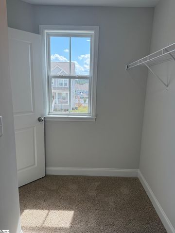 213 Lewes Avenue, Simpsonville, SC 29681