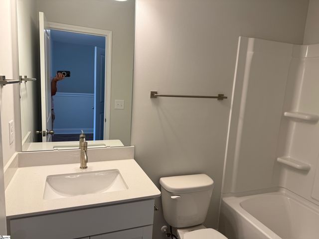 213 Lewes Avenue, Simpsonville, SC 29681