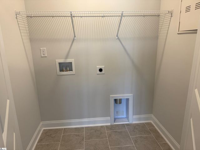 213 Lewes Avenue, Simpsonville, SC 29681