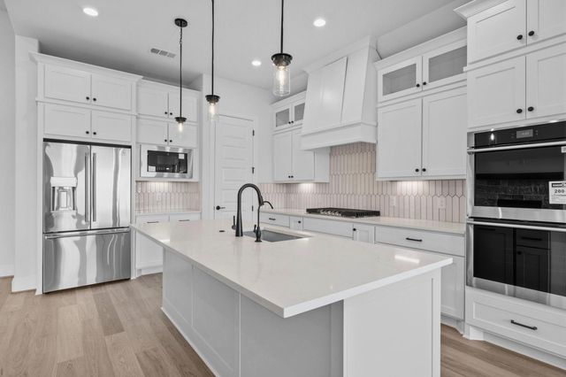 725 Cross Timbers Trace, Waller, TX 77484