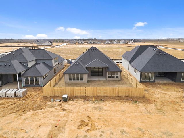 725 Cross Timbers Trace, Waller, TX 77484