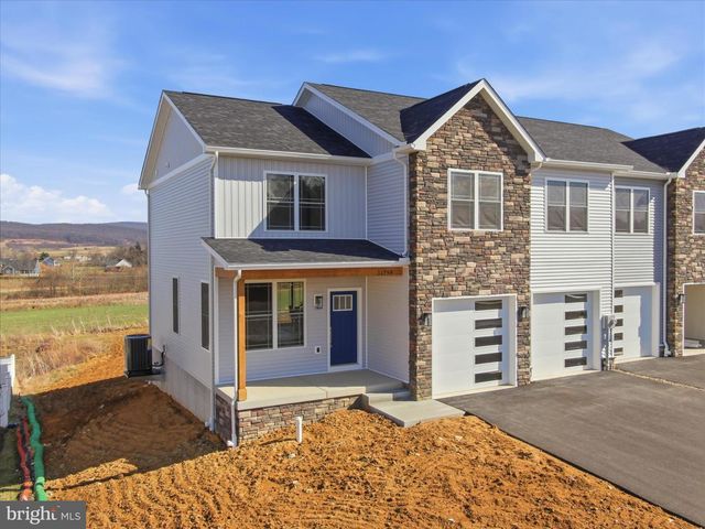 11836 MYSTIC ROCK LN S, Waynesboro, PA 17268