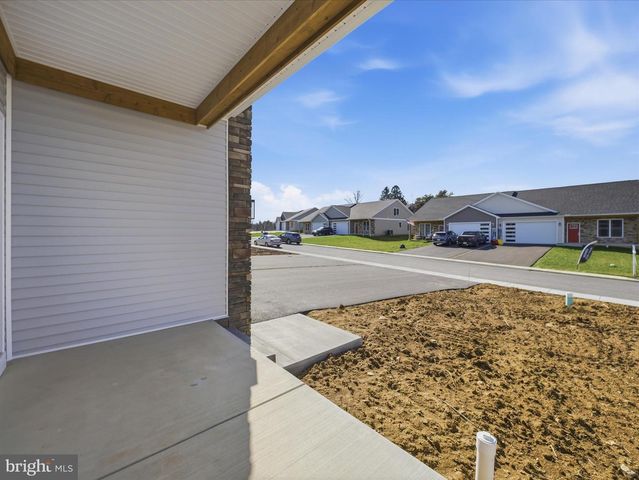 11836 MYSTIC ROCK LN S, Waynesboro, PA 17268
